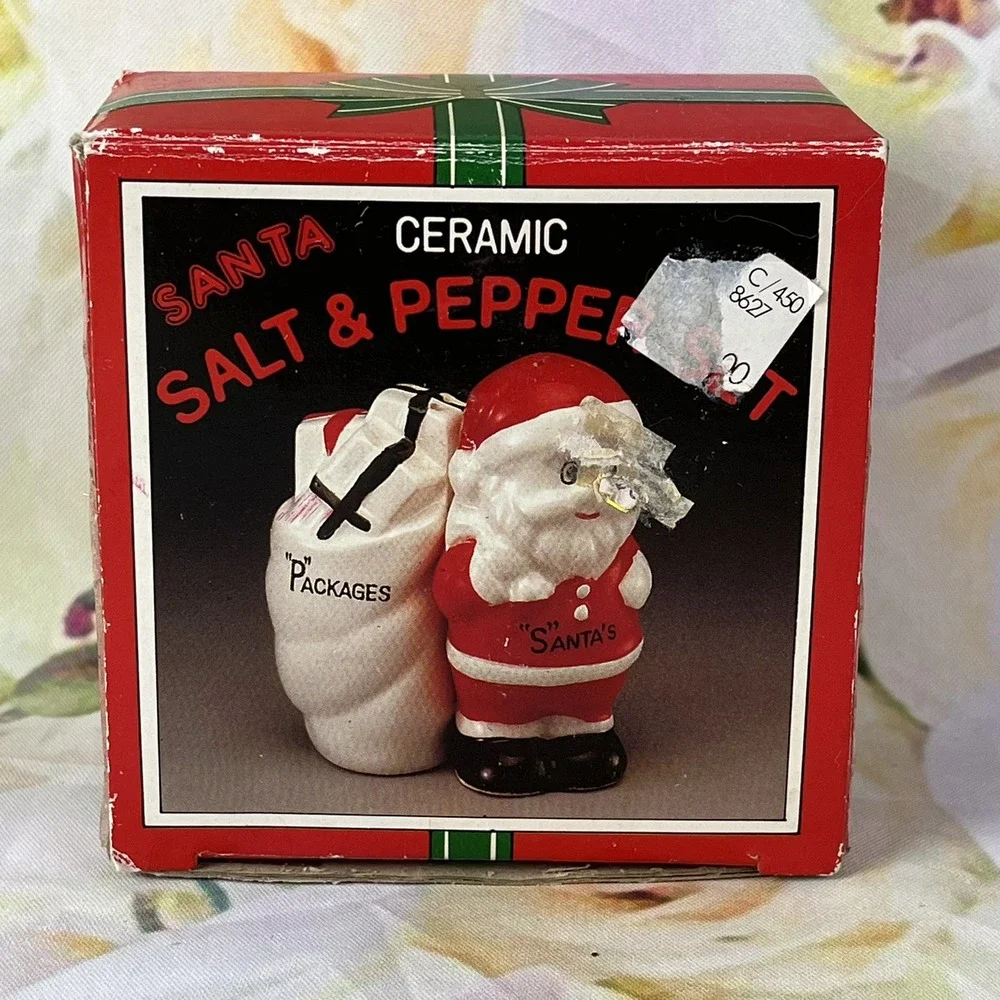 JAPAN Santa Claus Presents Salt & Pepper Shakers Set Original Box Woolworth VTG